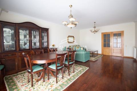 Arrenda-se T2 Mobilado em condomínio fechado,  Arcozelo (Praia da Granja)