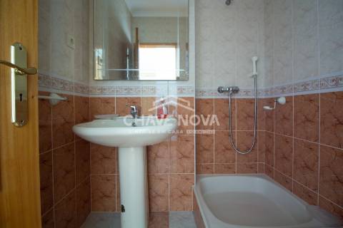 Arrenda-se T2 Mobilado em condomínio fechado,  Arcozelo (Praia da Granja)