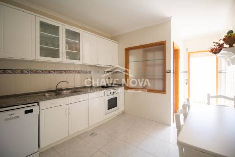 Arrenda-se T2 Mobilado em condomínio fechado,  Arcozelo (Praia da Granja)