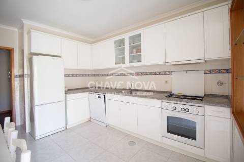 Arrenda-se T2 Mobilado em condomínio fechado,  Arcozelo (Praia da Granja)