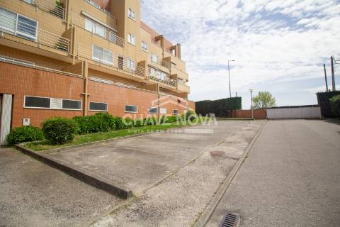 Arrenda-se T2 Mobilado em condomínio fechado,  Arcozelo (Praia da Granja)