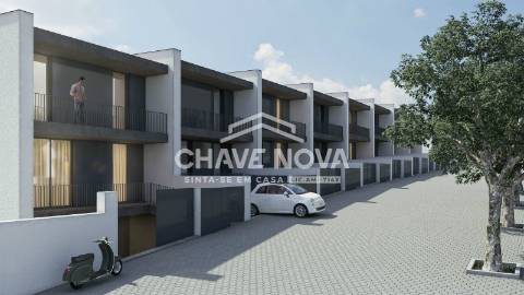 Moradia em Banda T4 Venda em Grijó e Sermonde,Vila Nova de Gaia