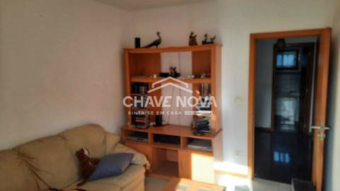 Andar Moradia T2 Venda em Rio Tinto,Gondomar