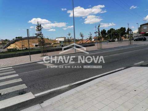 Lote de Terreno  Venda em Baguim do Monte (Rio Tinto),Gondomar