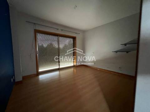 Andar Moradia T3 Venda em Fânzeres e São Pedro da Cova,Gondomar