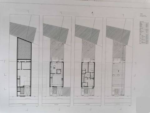 Moradia em Banda T4+1 Venda em Baguim do Monte (Rio Tinto),Gondomar