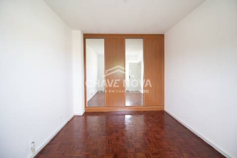 Apartamento T1 Recuado em Fânzeres, Gondomar, para venda.