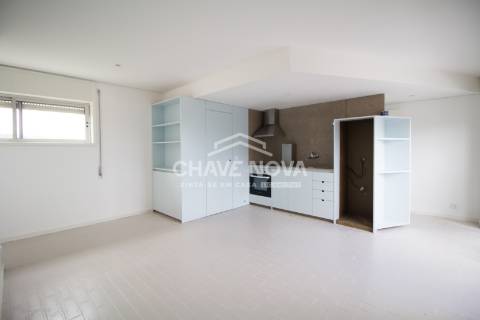 Apartamento T1 Recuado em Fânzeres, Gondomar, para venda.