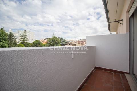 Apartamento T1 Recuado em Fânzeres, Gondomar, para venda.