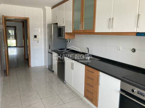 Apartamento T3 Venda em Águas Santas,Maia