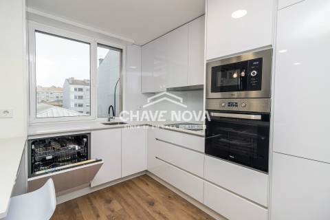 Apartamento T2 Venda em Matosinhos e Leça da Palmeira,Matosinhos