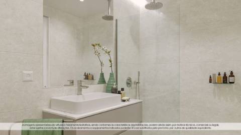 T2 com lugar de garagem, junto às Praias de Canidelo em V. N. Gaia