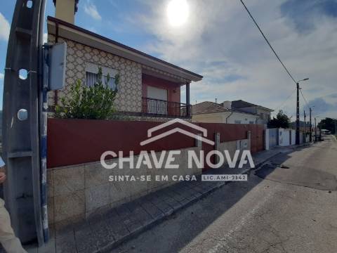 Moradia T4 Venda em Fânzeres e São Pedro da Cova,Gondomar