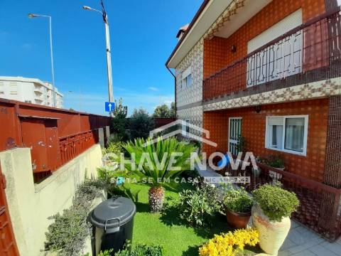 Moradia T4 Venda em Fânzeres e São Pedro da Cova,Gondomar