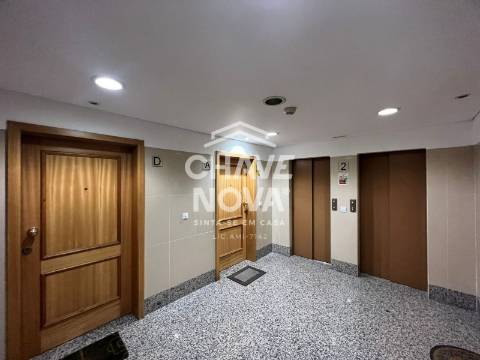 Apartamento T3 Venda em Lumiar,Lisboa