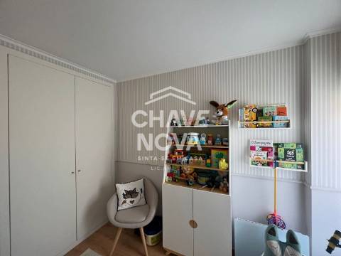 Apartamento T3 Venda em Lumiar,Lisboa