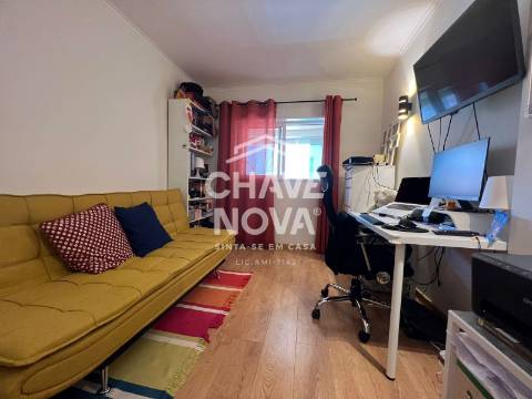 Apartamento T3 Venda em Lumiar,Lisboa