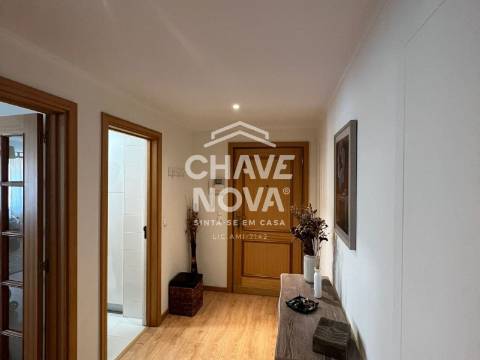 Apartamento T3 Venda em Lumiar,Lisboa