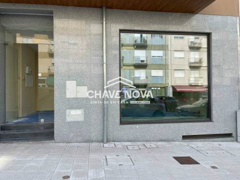 Loja  Venda em Custóias, Leça do Balio e Guifões,Matosinhos