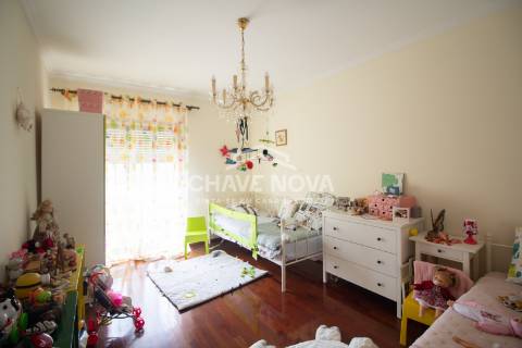 Moradia Geminada T4 Venda em Vila Nova da Telha,Maia