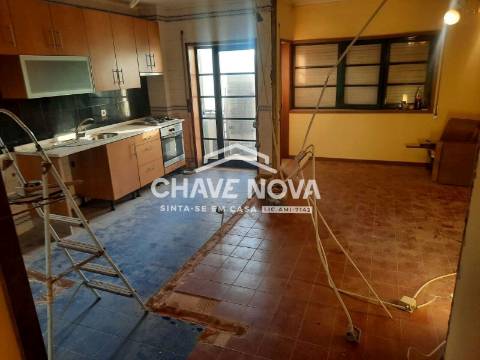 Andar Moradia T3 Venda em Gondomar (São Cosme), Valbom e Jovim,Gondomar