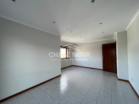 Apartamento T2 Venda em Rio Tinto,Gondomar