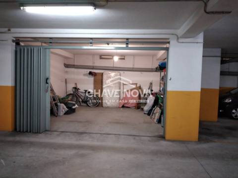 Apartamento T3 DUPLEX Venda em São Félix da Marinha,Vila Nova de Gaia