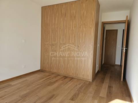 Apartamento T1 Arrendamento em Paranhos,Porto