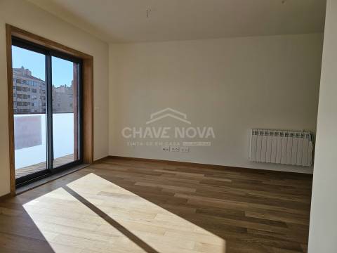 Apartamento T1 Arrendamento em Paranhos,Porto