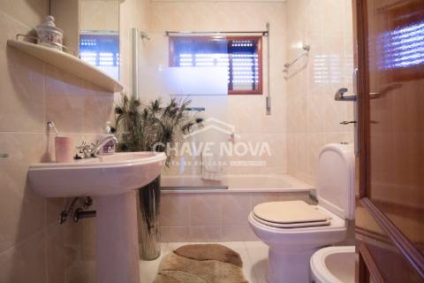 Apartamento T3 Venda em Nogueira e Silva Escura,Maia