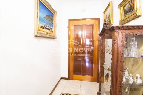 Apartamento T3 Venda em Nogueira e Silva Escura,Maia