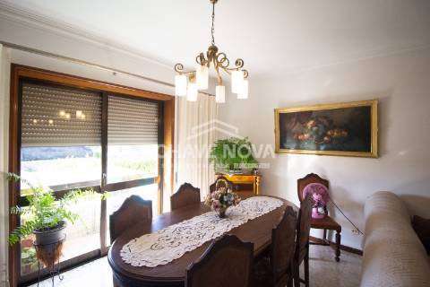 Apartamento T3 Venda em Nogueira e Silva Escura,Maia