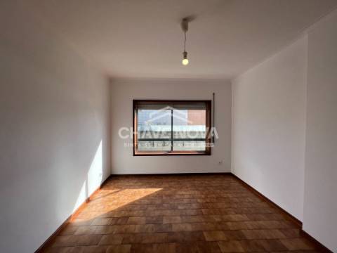 Apartamento T2 Venda em Ermesinde,Valongo