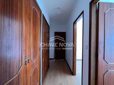 Apartamento T2 Venda em Ermesinde,Valongo