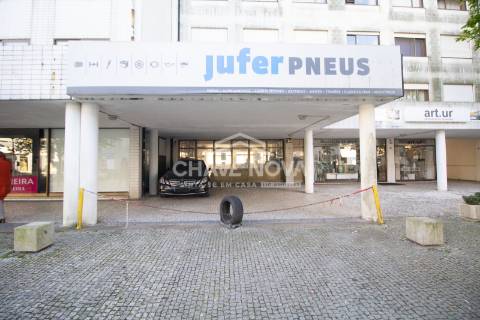 Loja  Venda em Cidade da Maia,Maia