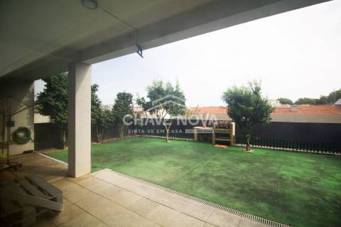 Moradia T3 Venda em Oliveira do Douro,Vila Nova de Gaia