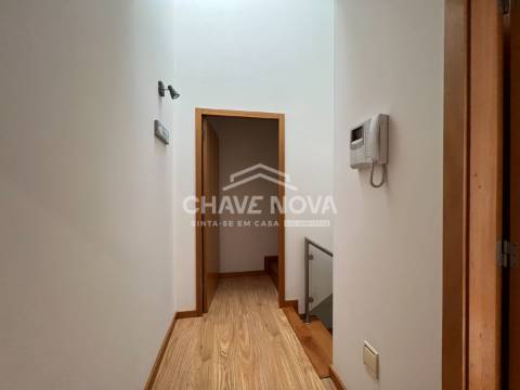 Moradia em Banda T3 Venda em Gondomar (São Cosme), Valbom e Jovim,Gondomar