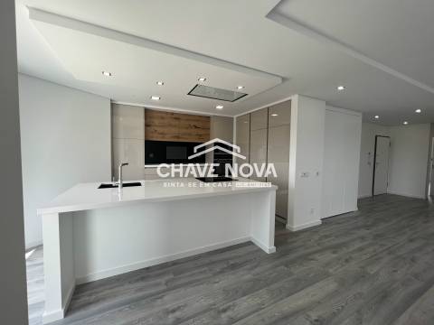 Apartamento T4 Venda em Montijo e Afonsoeiro,Montijo