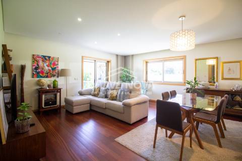 Apartamento T3 Venda em Oliveira do Douro,Vila Nova de Gaia