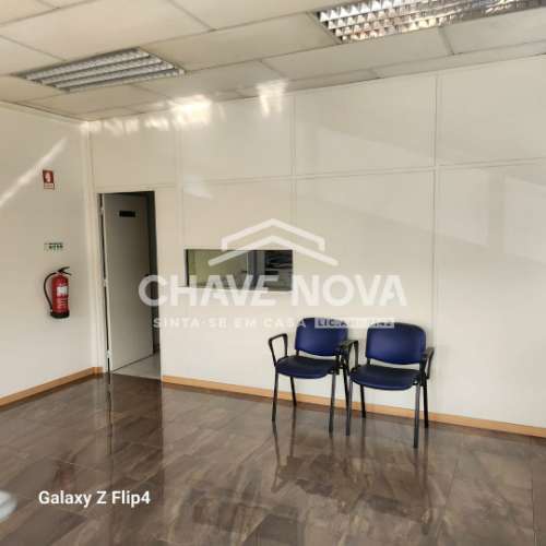 Armazém  Venda em Grijó e Sermonde,Vila Nova de Gaia