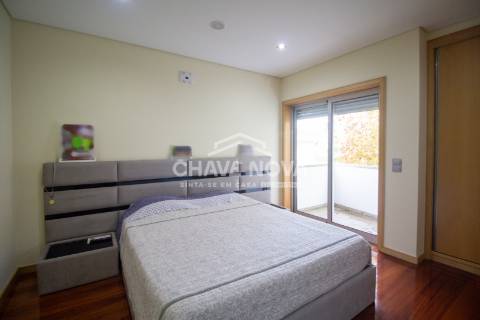 Moradia Geminada T4+1 Venda em Cidade da Maia,Maia