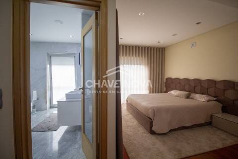 Moradia Geminada T4+1 Venda em Cidade da Maia,Maia