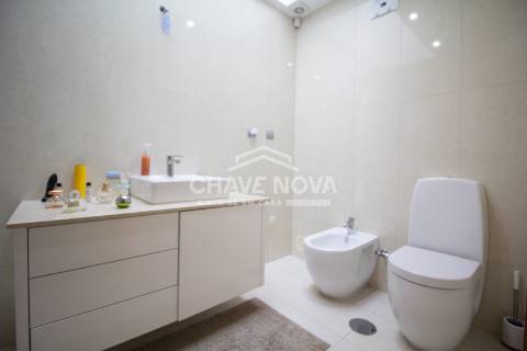 Moradia Geminada T4+1 Venda em Cidade da Maia,Maia