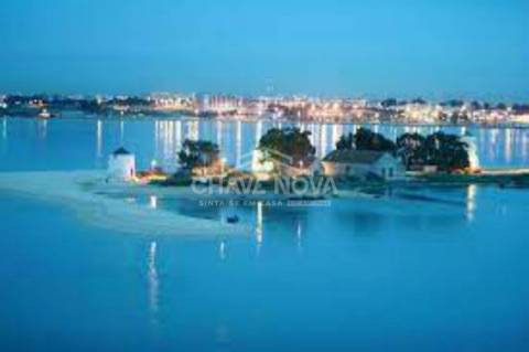 Apartamento T4 DUPLEX Venda em Barreiro e Lavradio,Barreiro