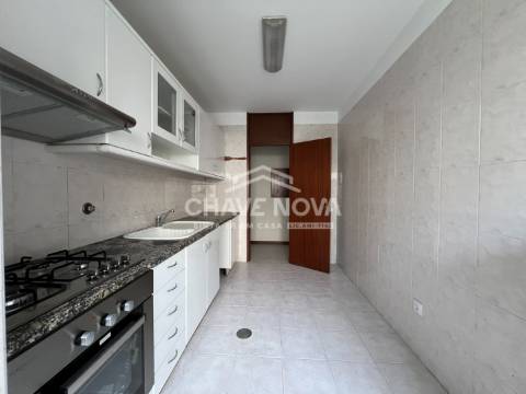 Apartamento T3 Venda em Avintes,Vila Nova de Gaia
