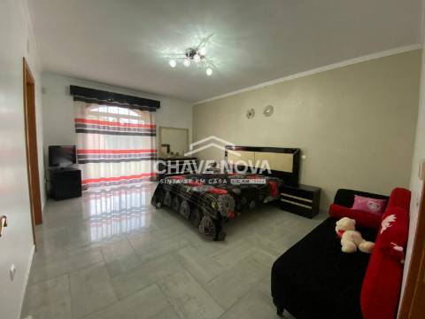 Moradia Isolada T3 Venda em Bougado (São Martinho e Santiago),Trofa