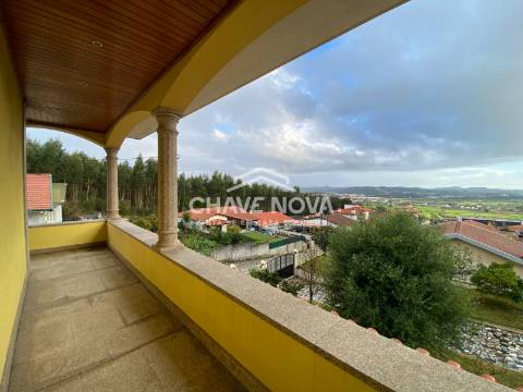 Moradia Isolada T3 Venda em Bougado (São Martinho e Santiago),Trofa