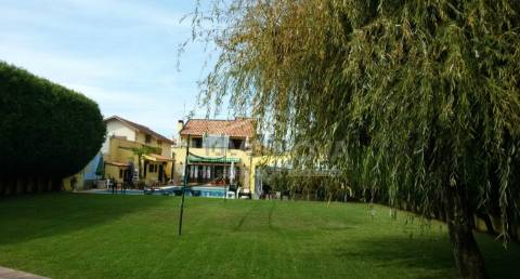 Moradia Isolada T5 Venda em Anta e Guetim,Espinho