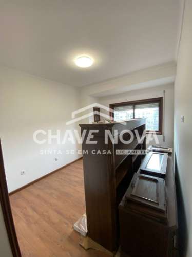 Apartamento T3 Arrendamento em Cedofeita, Santo Ildefonso, Sé, Miragaia, São Nicolau e Vitória,Porto