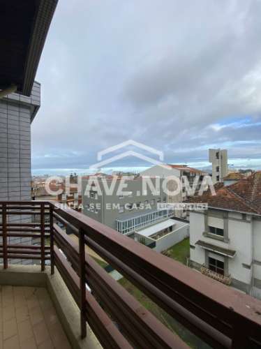 Apartamento T3 Arrendamento em Cedofeita, Santo Ildefonso, Sé, Miragaia, São Nicolau e Vitória,Porto